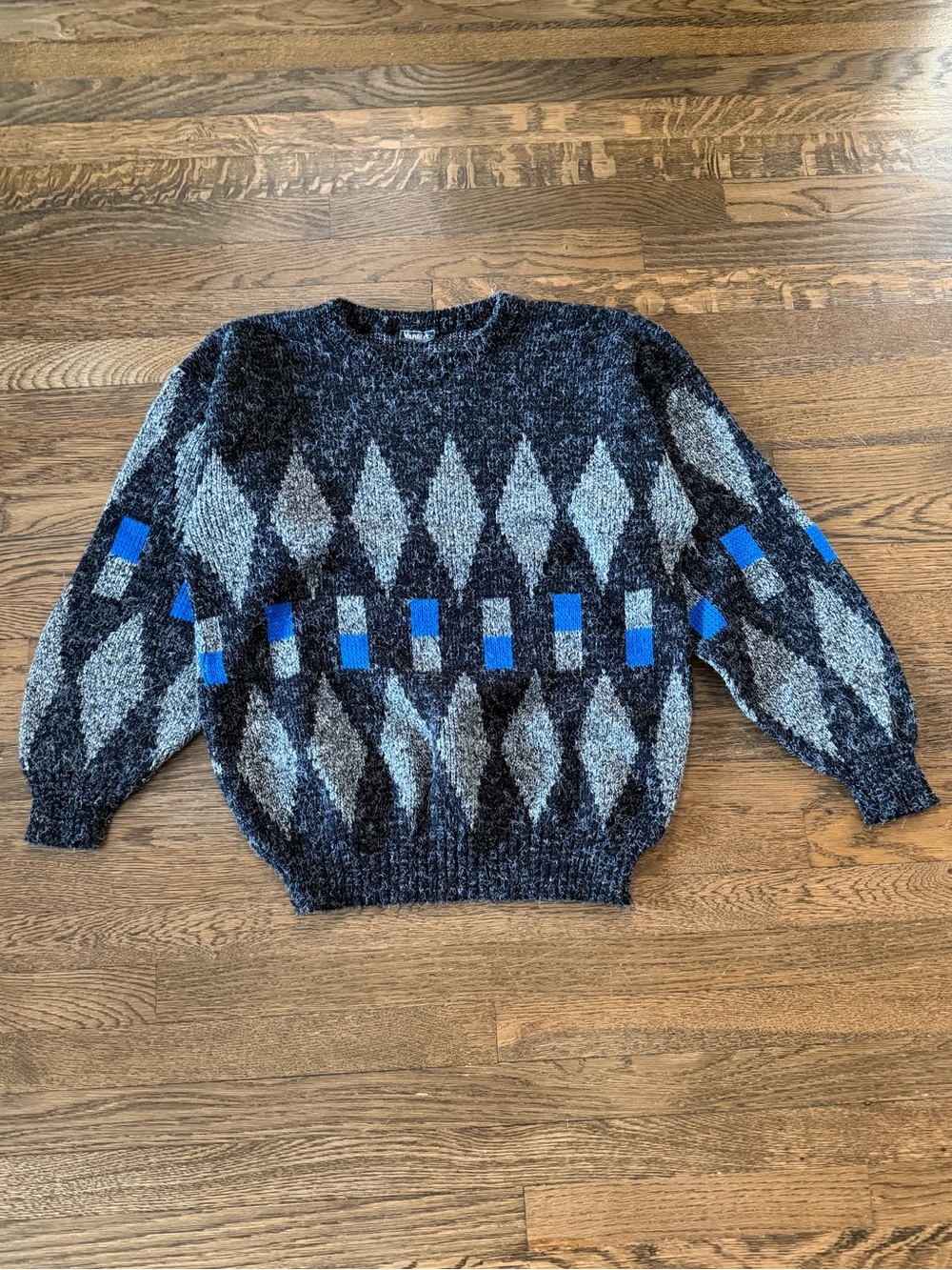 vancort 80s harlequin diamond grandpa sweater